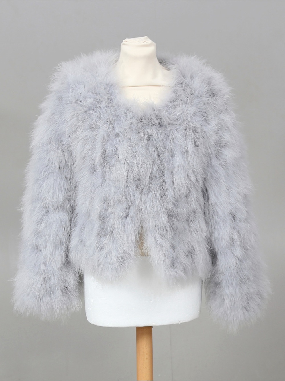 Plush Feather-Textured Cropped Puffer Jacket in Light Gray